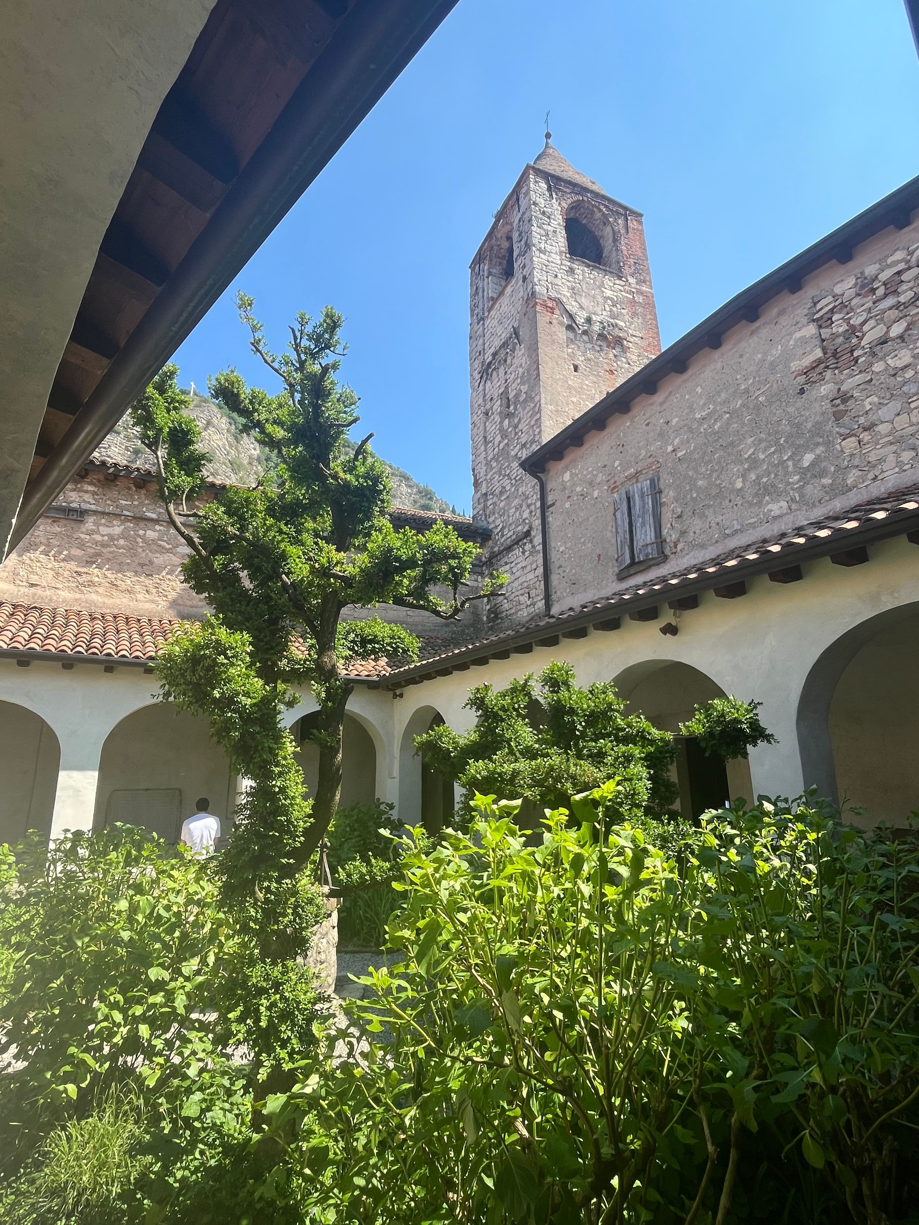 monastero